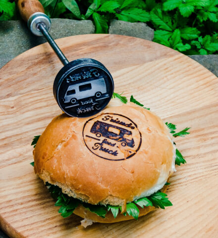 Бургеры с логотипом